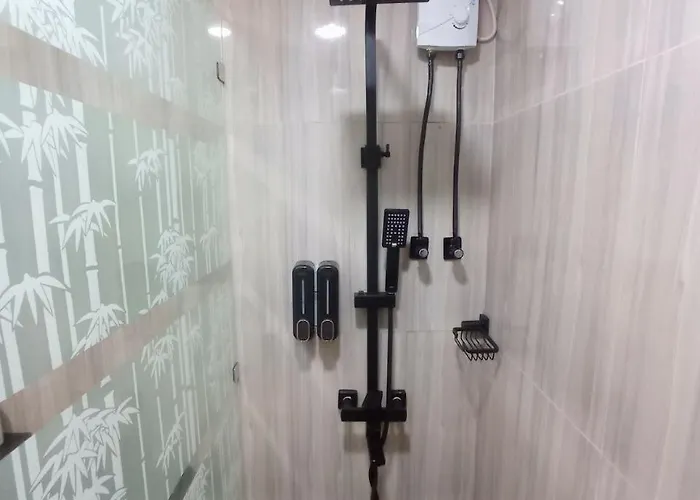 Aparthotel L And D 4*
