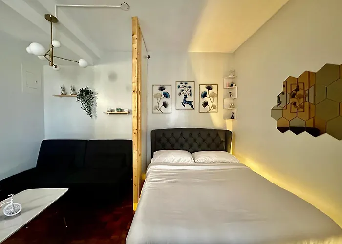 Aparthotel L And D