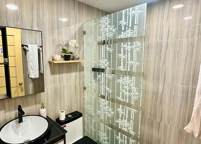 Aparthotel L And D